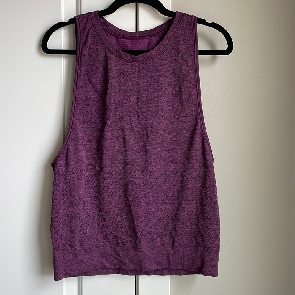 Lulu lemon top